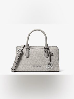 Michael Kors Light Gray Signature Jet Set Satchel
